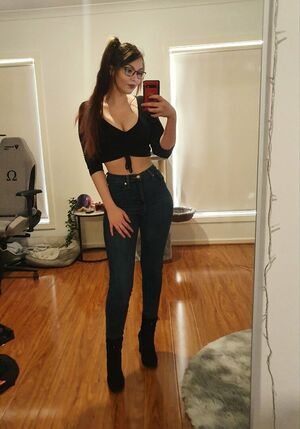 diyib68607, 22 years old from Austria