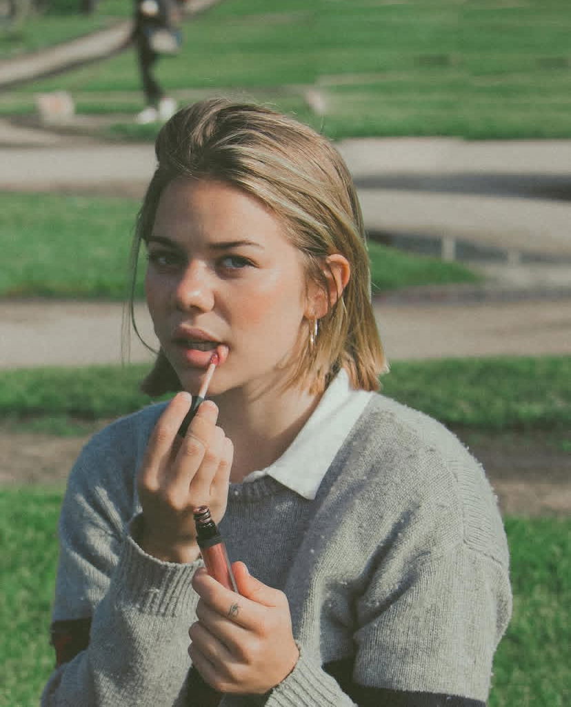 Ann897's Cover Photo