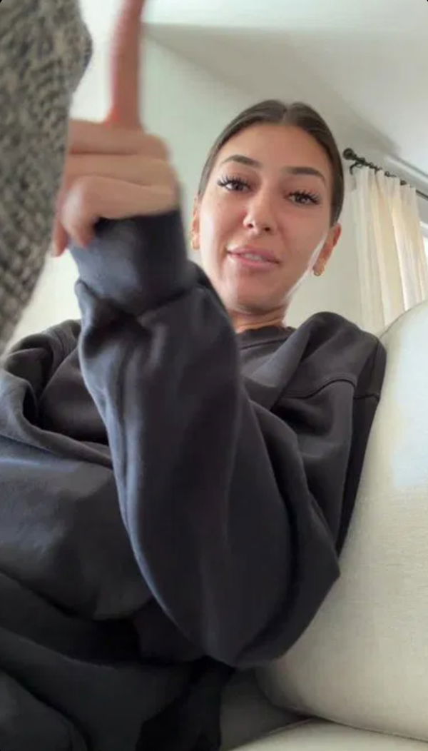 lijutosy, 22 years old from United States