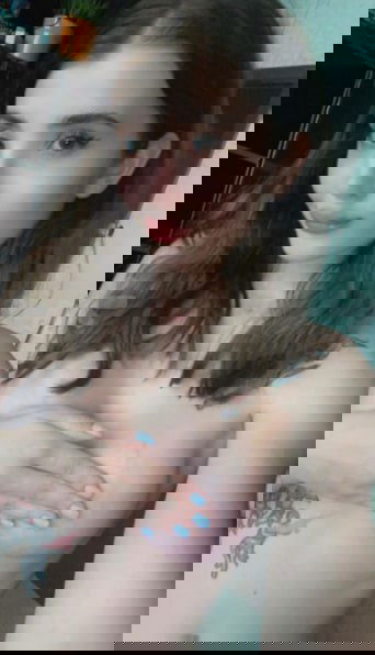 gited60894's Cover Photo