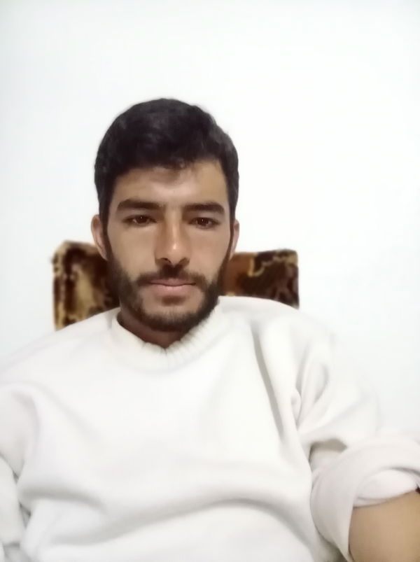 mbd52785, 25 years old from Syrian