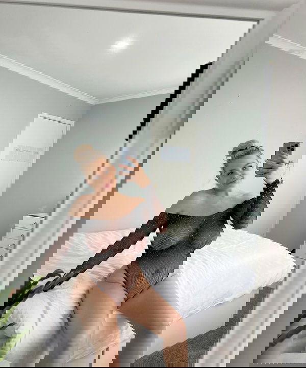 Suzanne_454545, 21 years old from United States