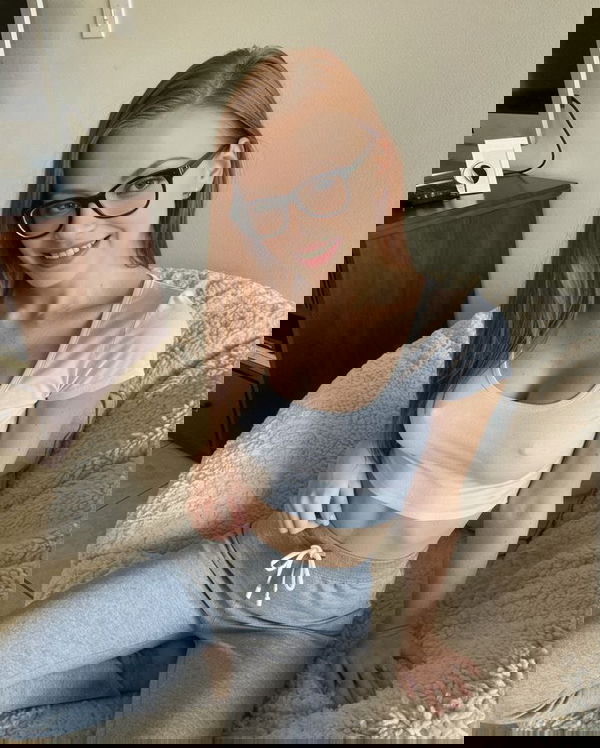 Amy0789, 20 years old from France