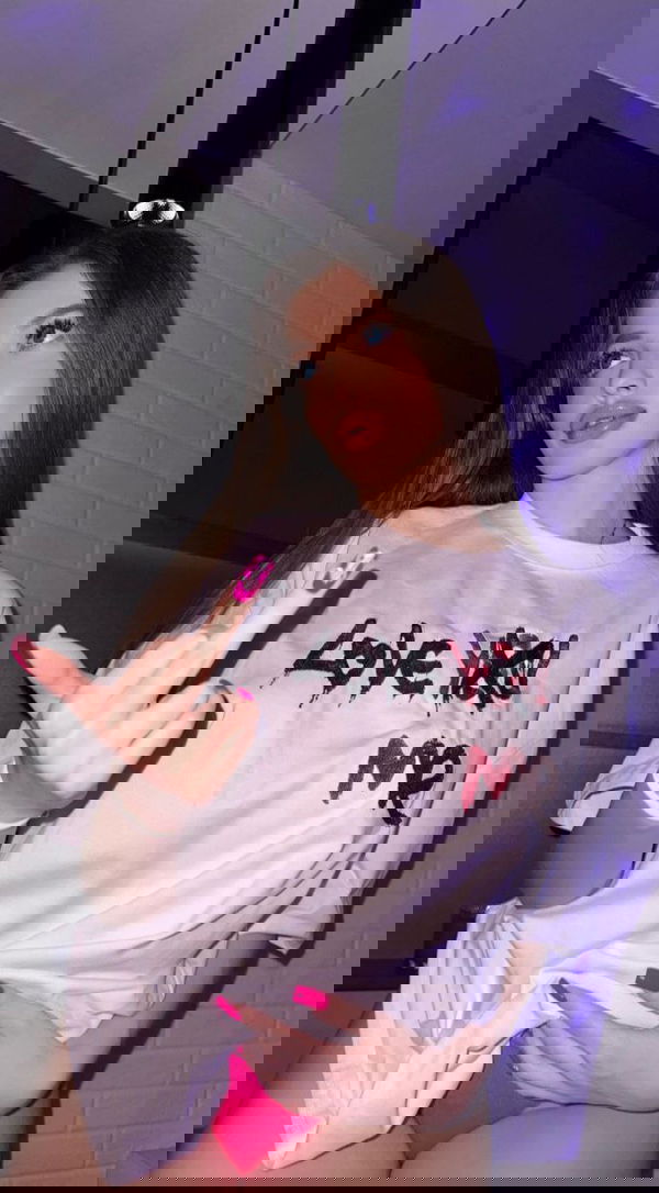 rotyeslow, 25 years old from United Kingdom