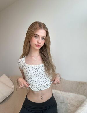 powam77921, 22 years old from United Kingdom