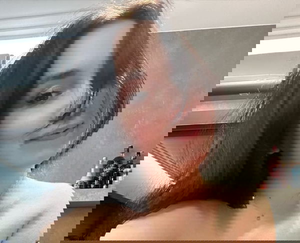 Emma__679, 22 years old from Canada