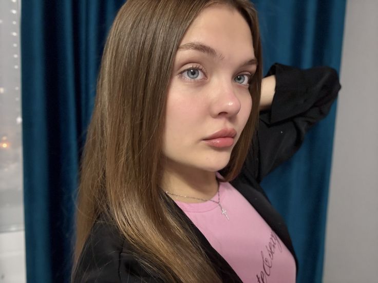 Marie25's Cover Photo