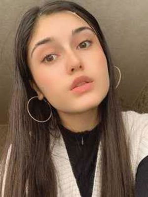 meguzo's Profile Photo