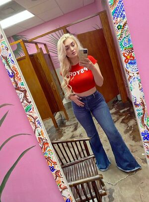 nodojof889's Cover Photo