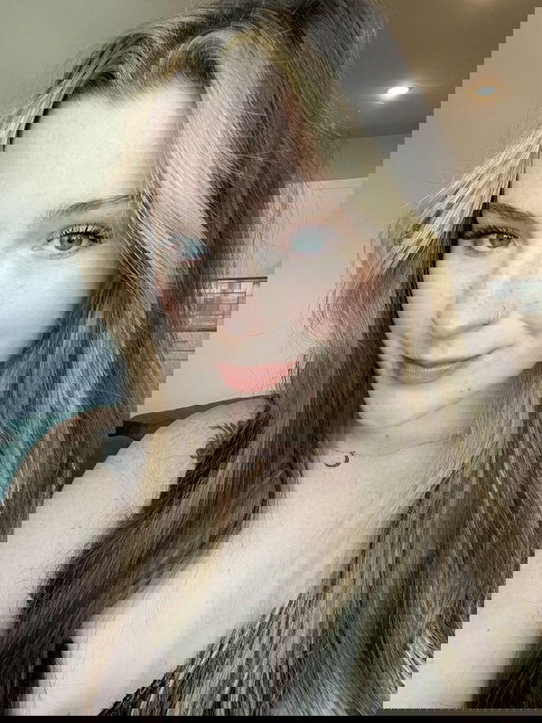 outdyenew, 25 years old from United States