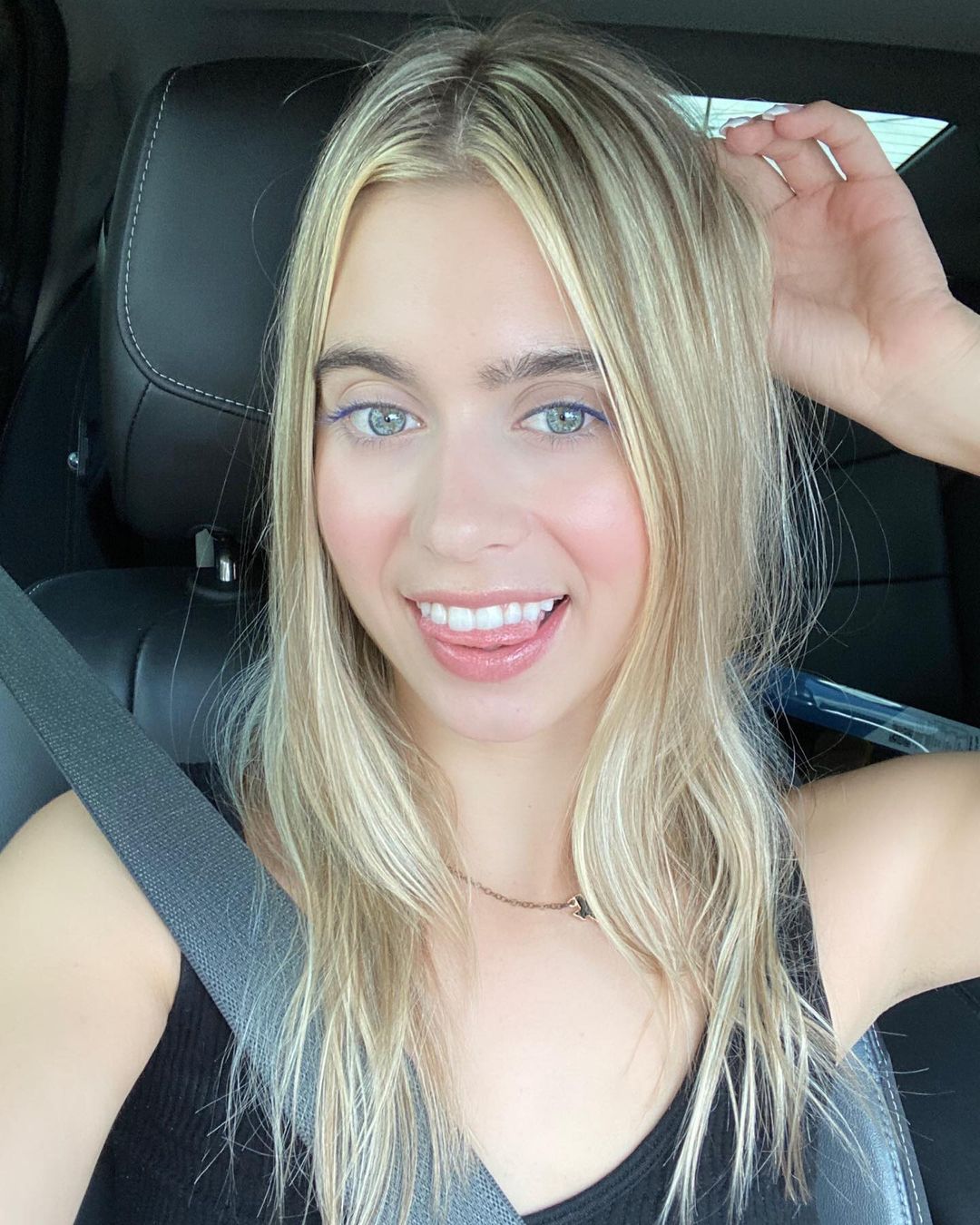 wajole9786's Cover Photo