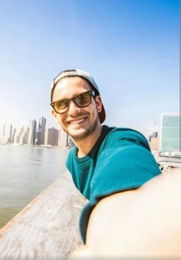 handssman69, 30 years old from United Kingdom