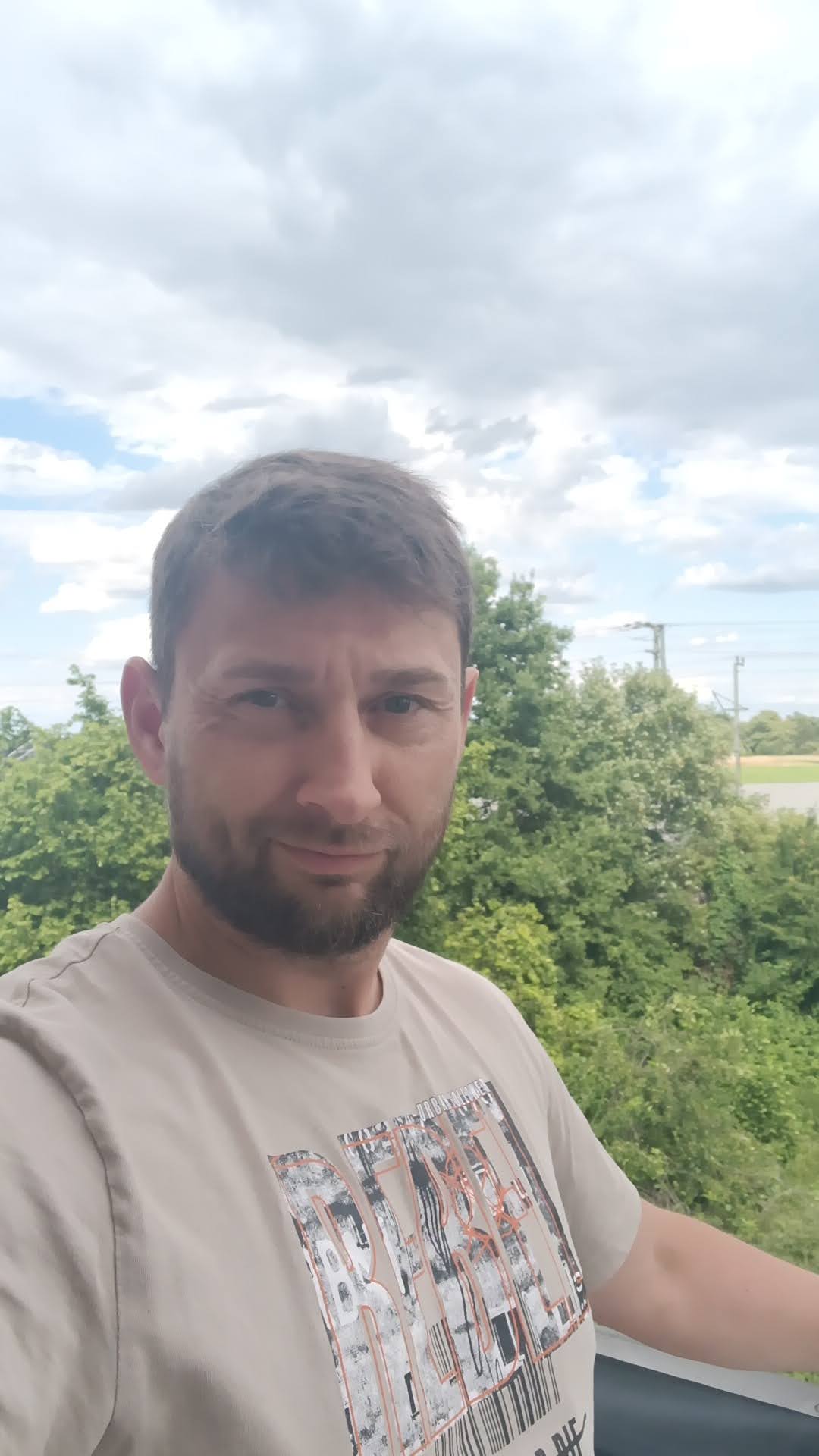 chris19999's Profile Photo