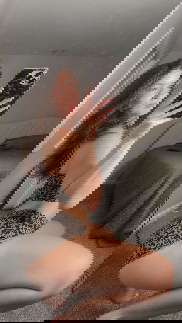 Loretta20, 20 years old from United States