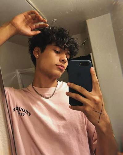 Javier821, 18 years old from United States