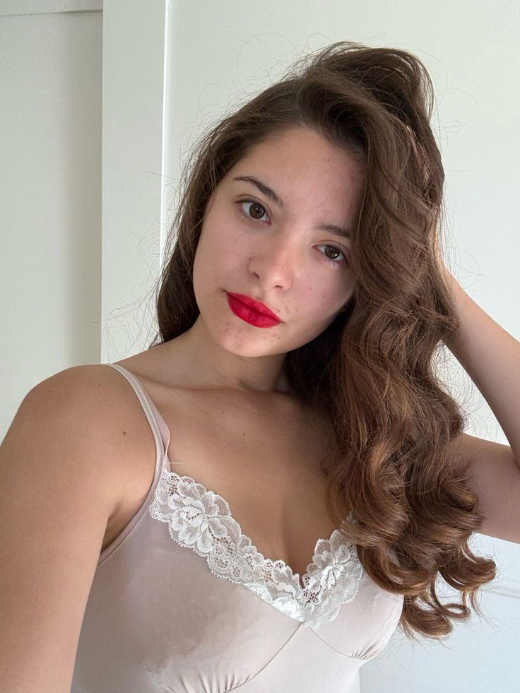 mlizzy933's Cover Photo