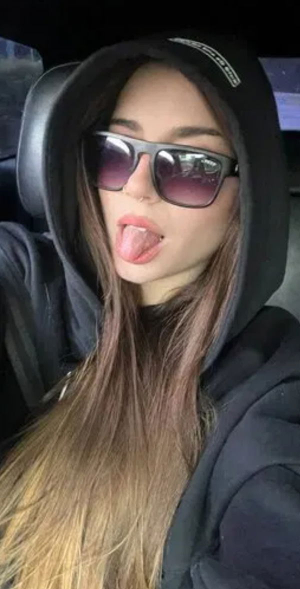 fawick, 21 years old from United States