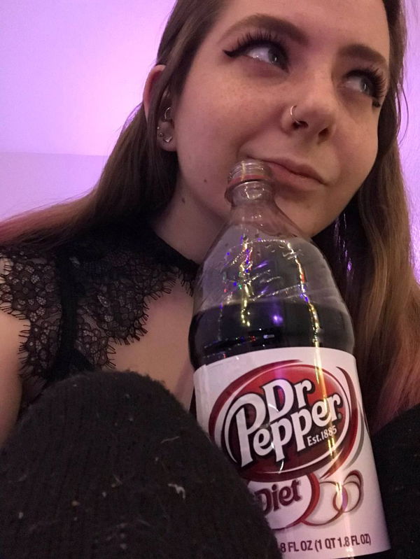 Lydia2, 25 years old from United States