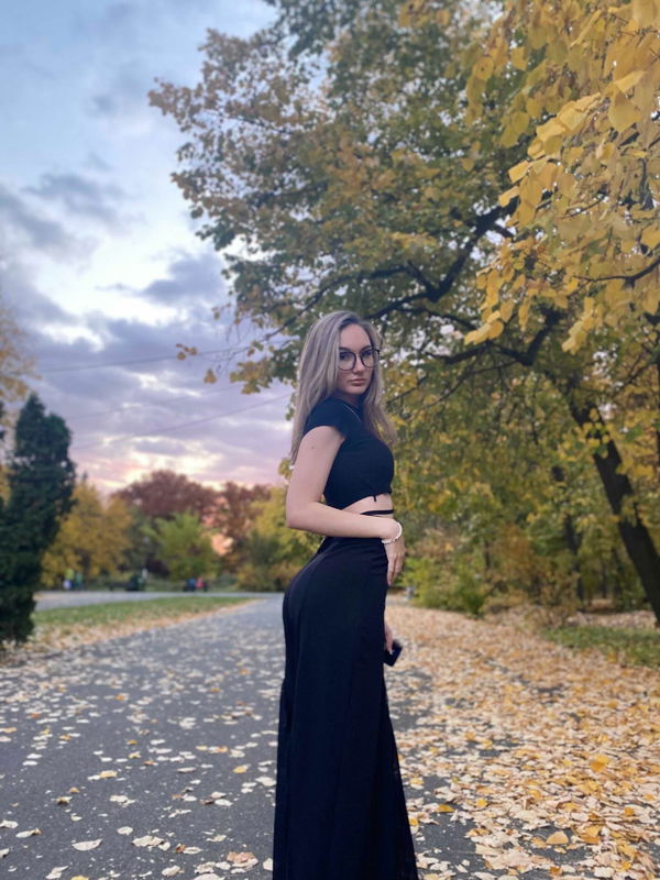 jacklin2727x272727, 22 years old from United States