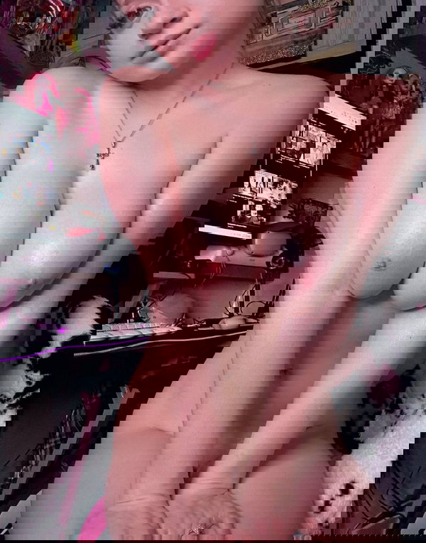 AvaAmberly88, 23 years old from United States