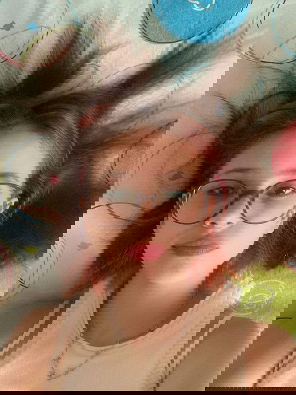 Hailey4645, 24 years old from Canada