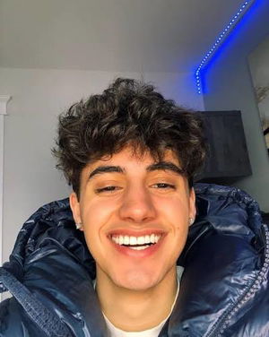 Lukas191034's Profile Photo