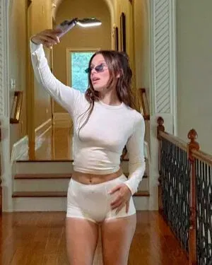 dareva3909's Cover Photo