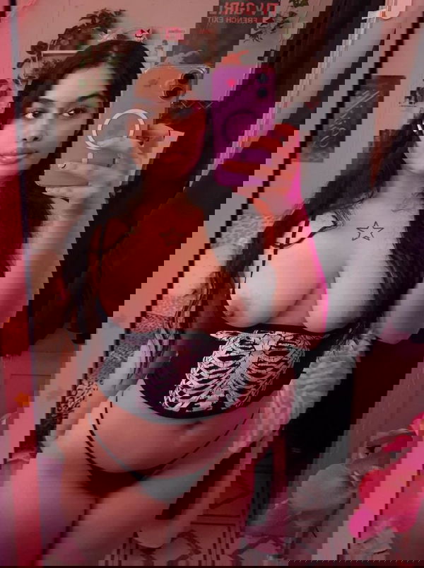 midinn570, 21 years old from United States