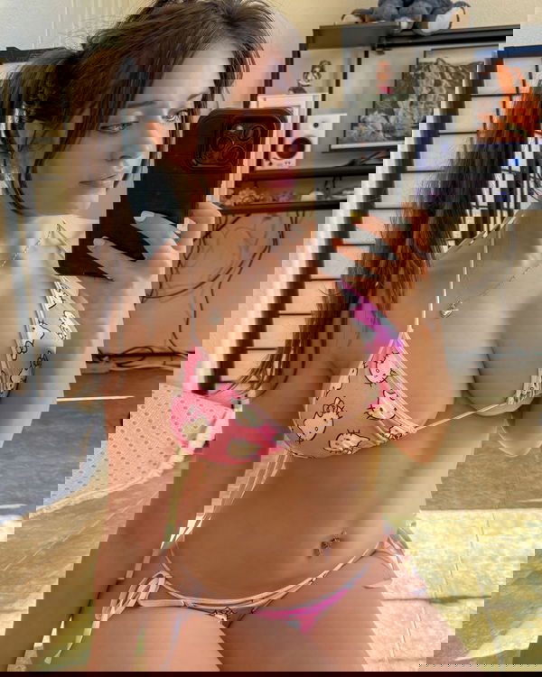 merem17069, 23 years old from Australia