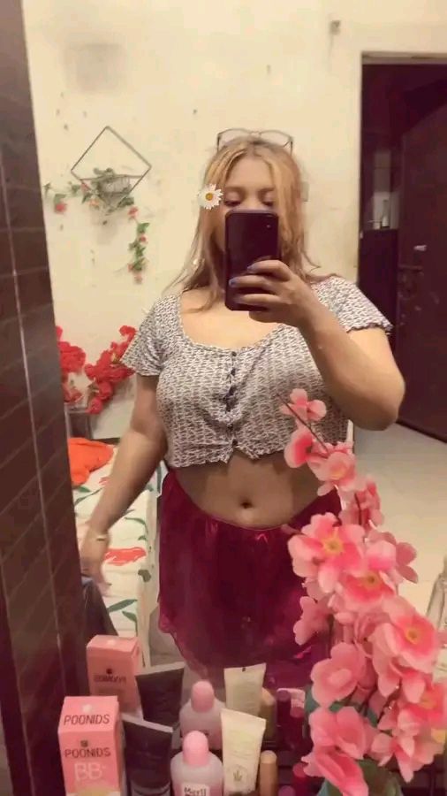 xawip81235, 25 years old from United Kingdom