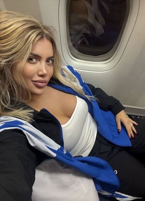 naxin56874, 24 years old from United Kingdom