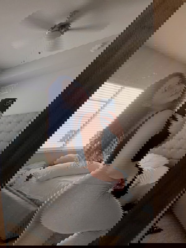 nancyvhvb, 24 years old from United States