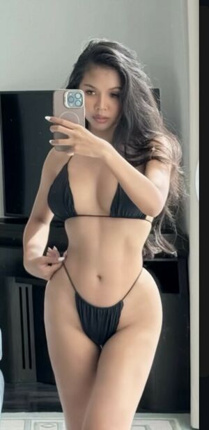 rixedi7966, 23 years old from Italy