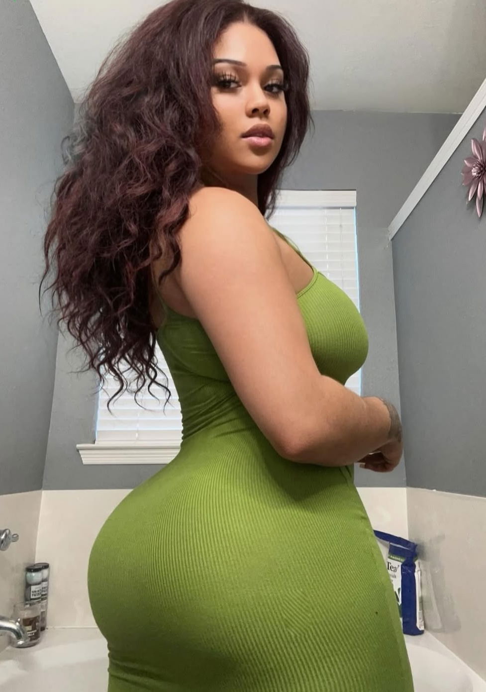 amandabri48's Cover Photo