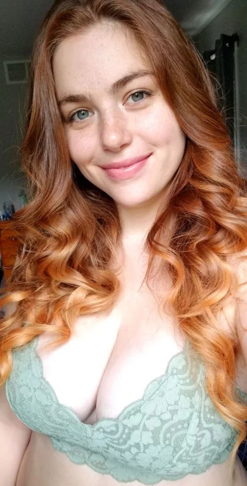 lamiya265, 20 years old from United States