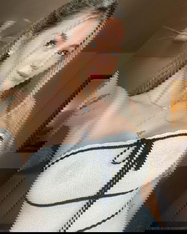 dsvhora848, 21 years old from United States