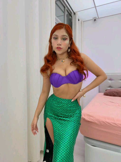 mariana875's Cover Photo