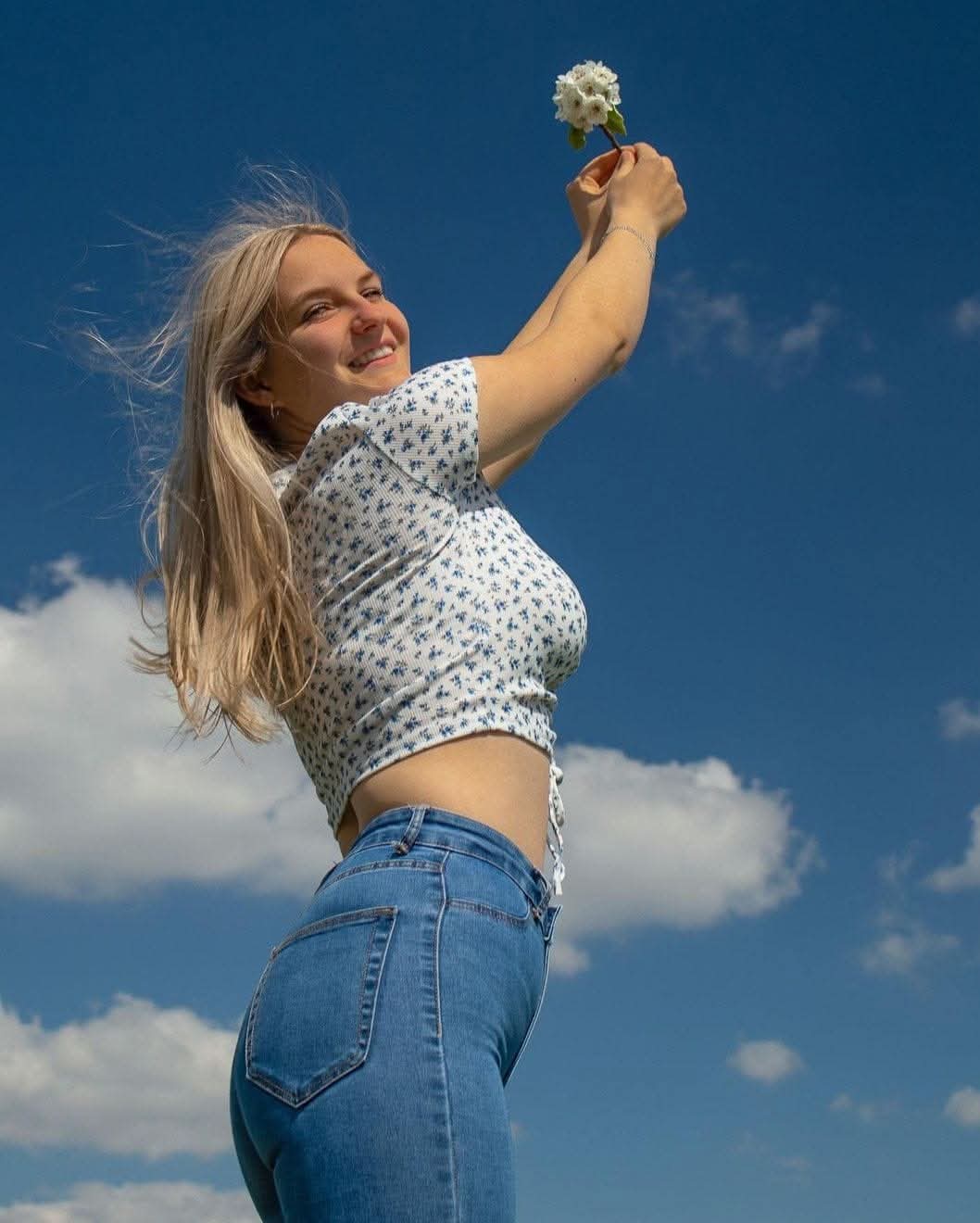 hgfhhgih, 25 years old from Germany