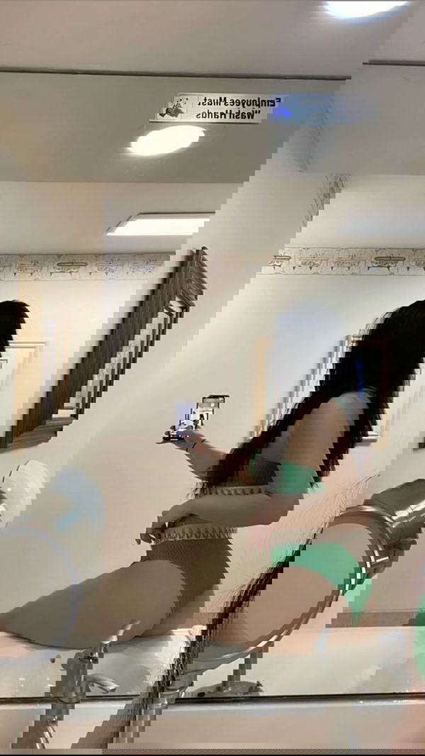 dyxzy, 22 years old from Austria