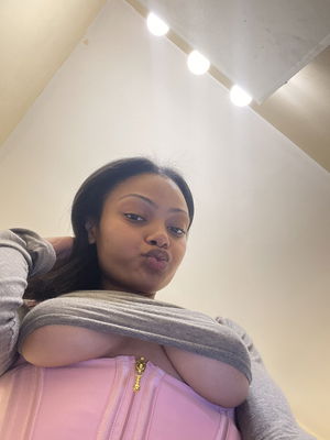 mibad35826's Profile Photo