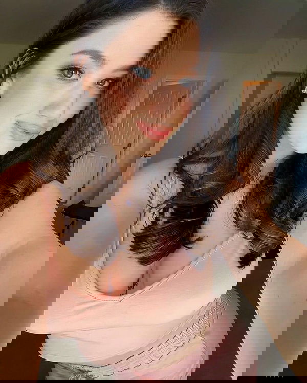 laura2280, 31 years old from United States