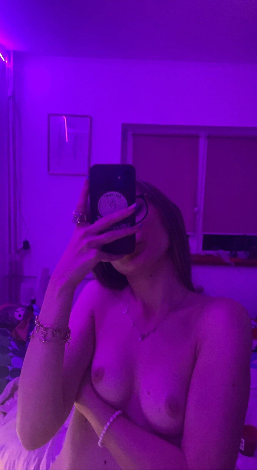 daisy273, 19 years old from United States