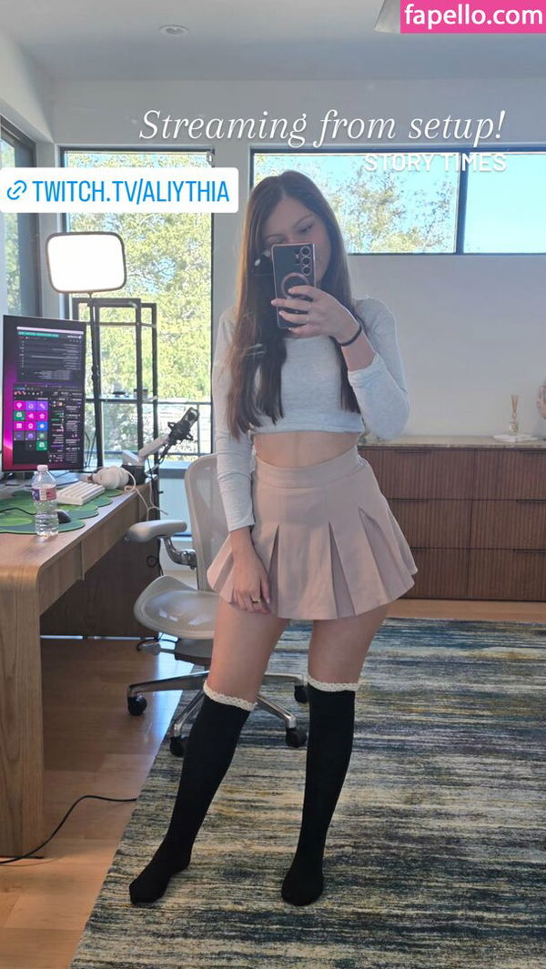 Amelia20Fxxx, 22 years old from Italy