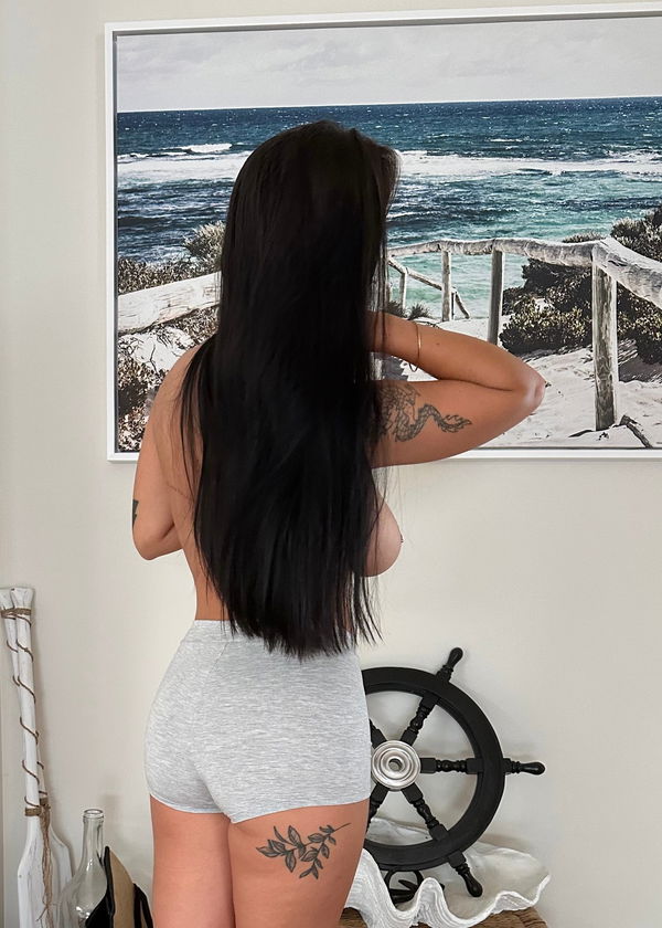 Raelynn29644, 20 years old from Canada