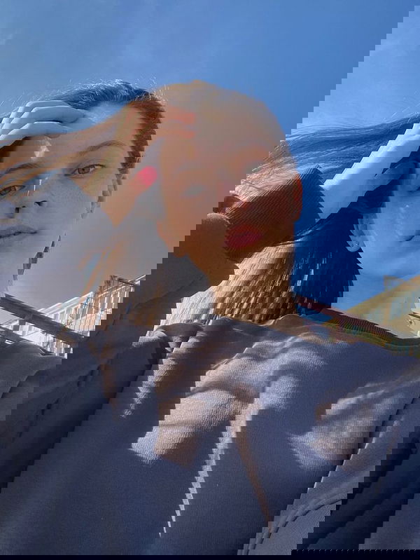 Olivia9874, 20 years old from United Kingdom