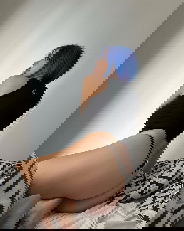 zocysoqe, 26 years old from Belgium