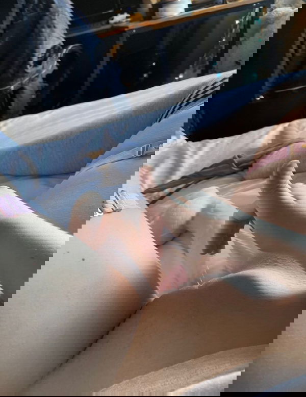 divorcedHrny, 24 years old from Belgium