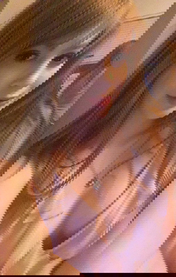 nnnkkjuuvbju, 22 years old from Netherlands