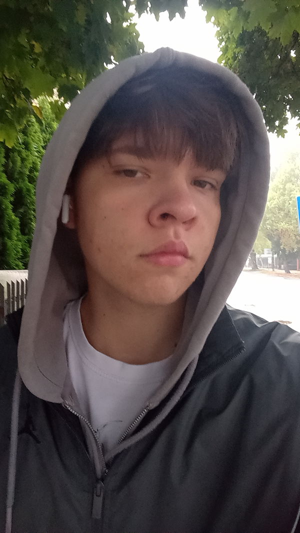 dejvid, 18 years old from Poland