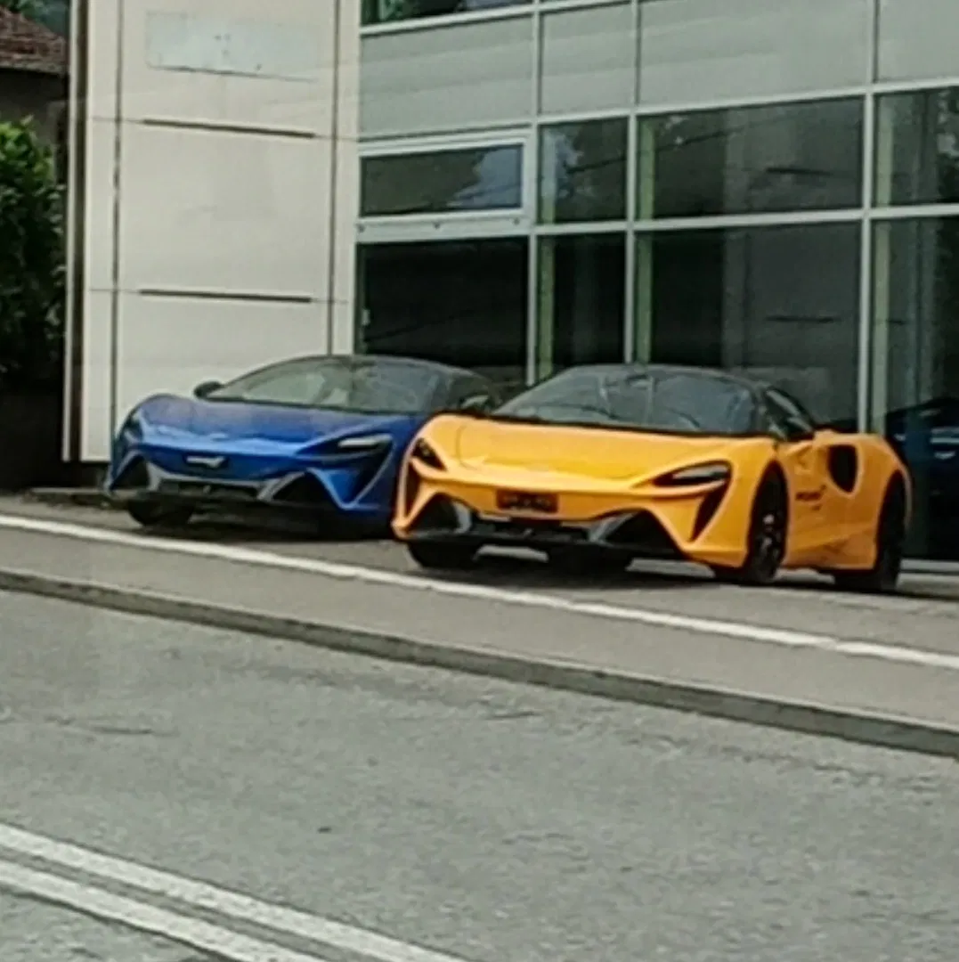 Lester666Alf's Cover Photo